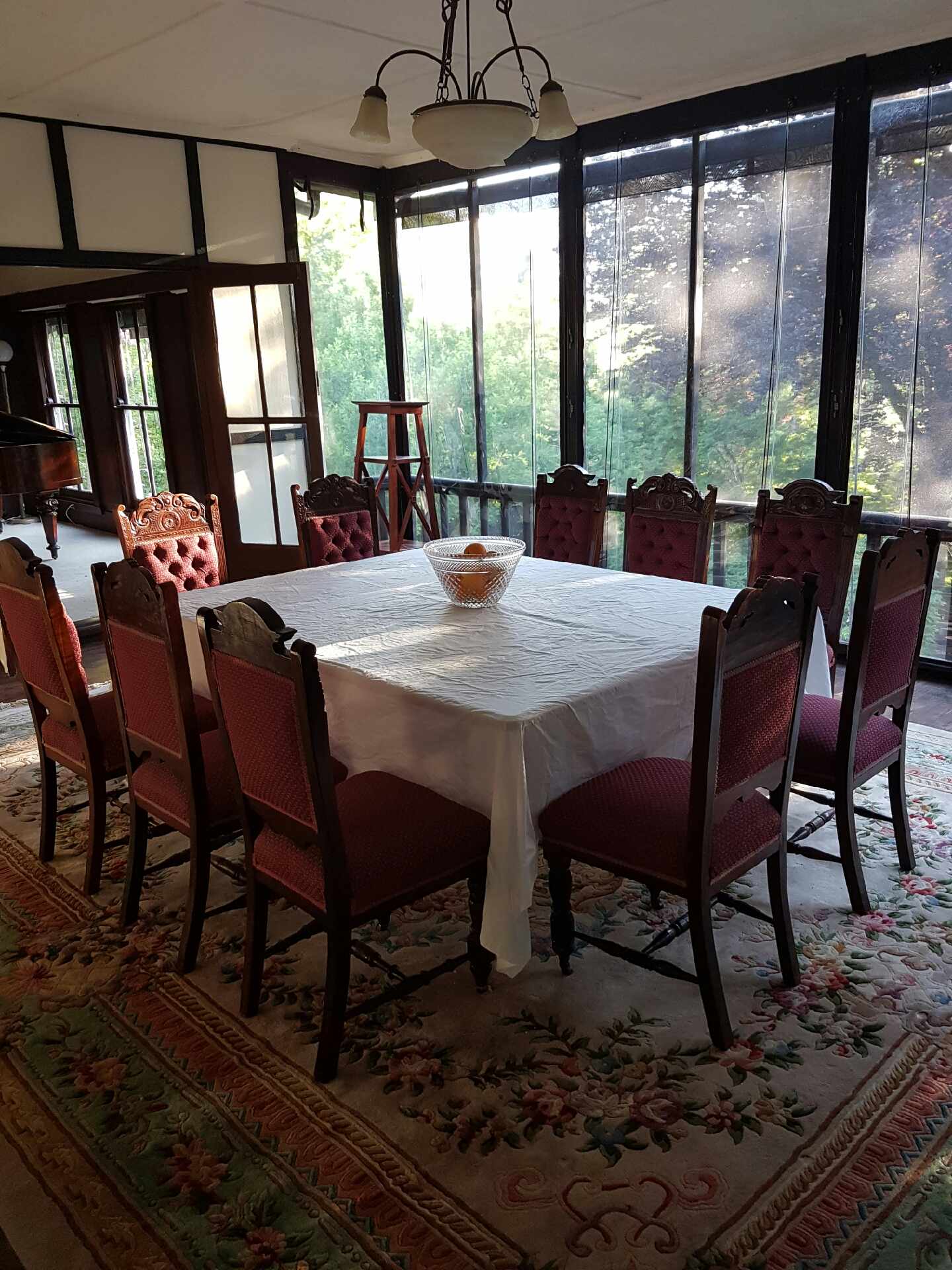 dining_balcony dining_balcony